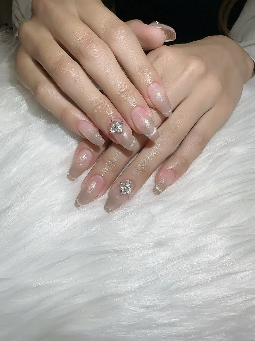 ネイル フレンチネイル キラキラネイル マグネットネイル マグネットフレンチ ハンドネイル sigh nail /岐阜羽島駅徒歩5分のネイルデザイン