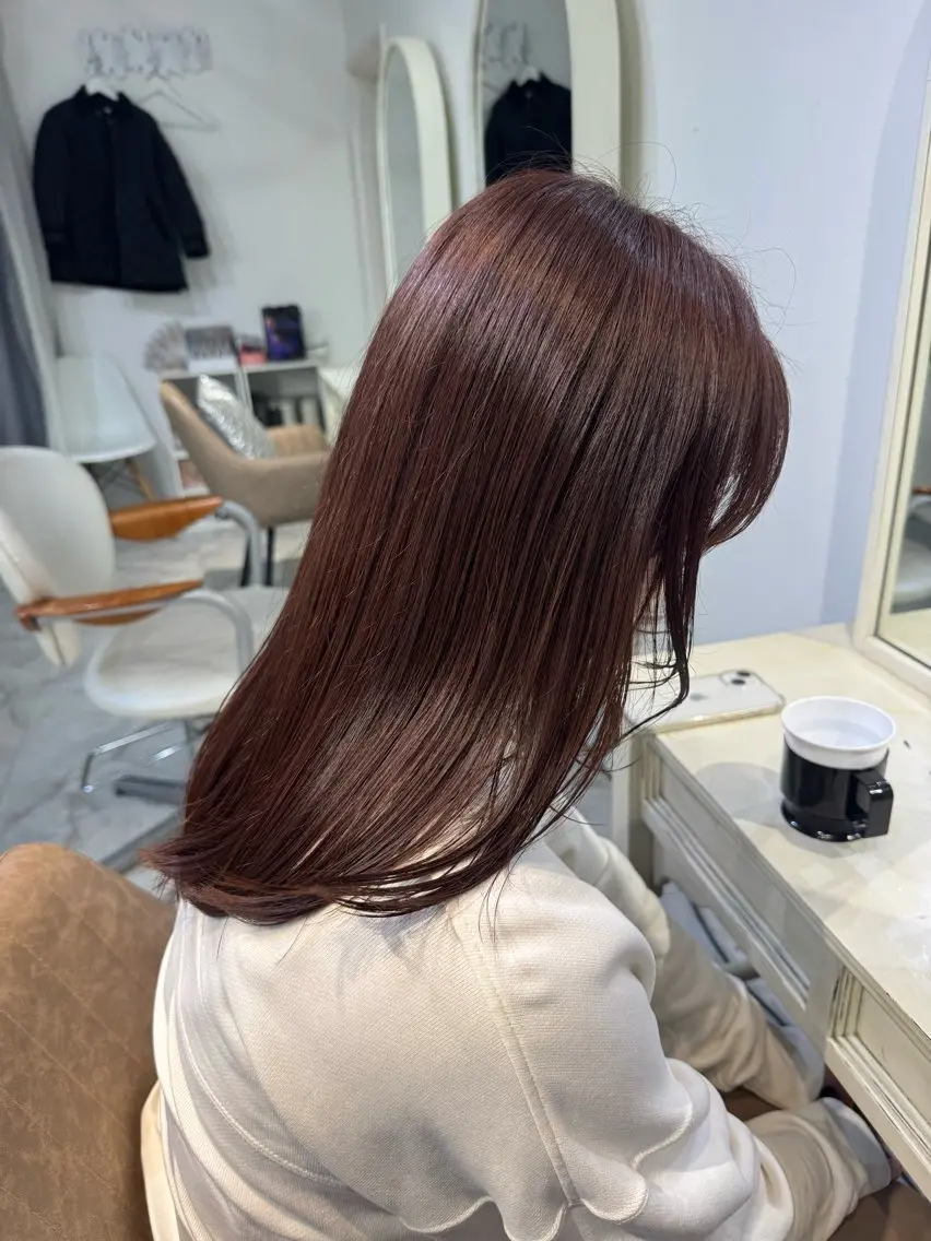 セミロング カラー ブラウンカラー ピンクカラー 1日空き◎艶髪 misatoのヘアスタイル
