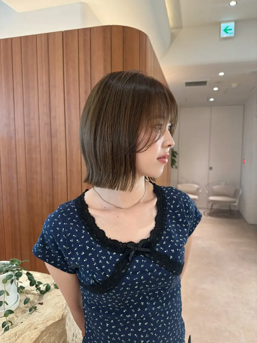 ショート カラー 切りっぱなしボブ ショートボブ ボブレイヤー 透明感カラー ボブ カット ヘアカラー トリートメント 渋谷ボブ特化 /田中航平のヘアスタイル