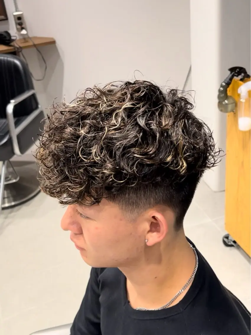 パーマ メンズ スペインカール 宮城 風冴のヘアスタイル