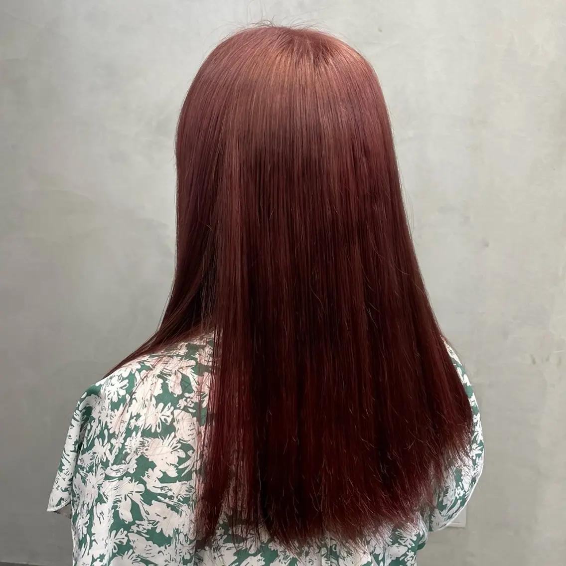 ロング カラー ヘアアレンジ fifth 石川 凪のヘアスタイル