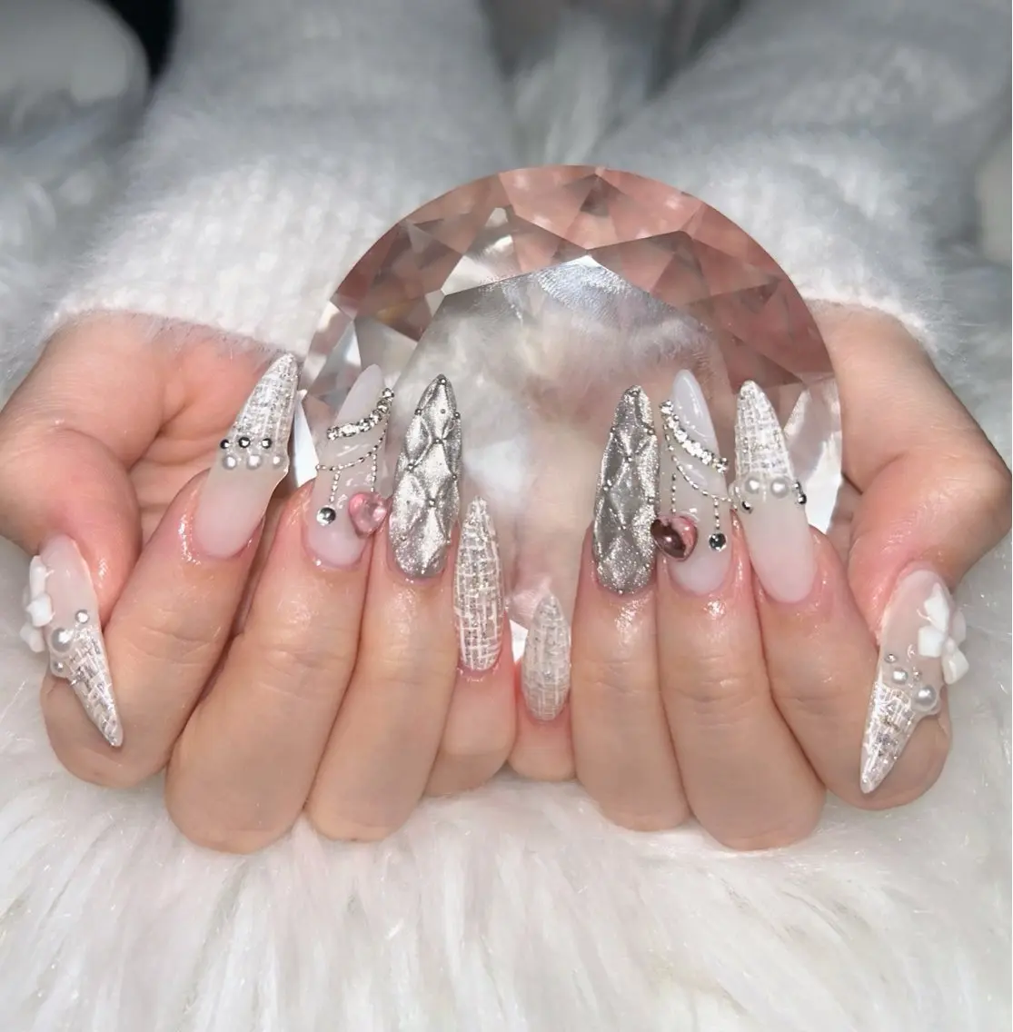 ネイル アートネイル オーロラネイル チークネイル 長さ出し フットネイル Chan nailsのネイルデザイン