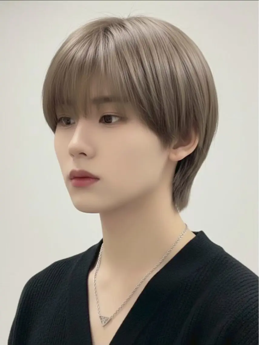 ショート パーマ メンズ メンズブリーチ センターパート メンズハイトーン メンズ韓国風 韓国風ヘア ヘアカラー 渋谷メンズ特化/ 垢抜けヘア/水上大誠のヘアスタイル