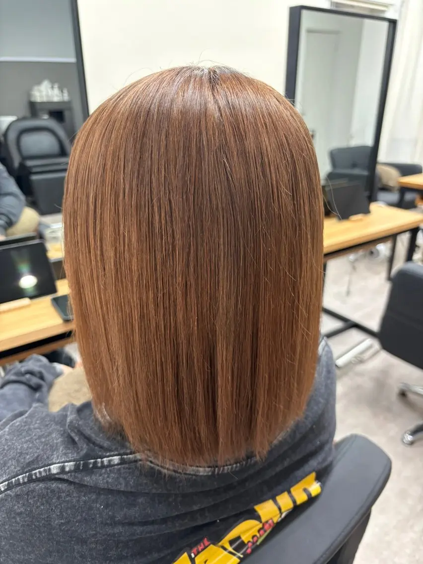 ミディアム ヘアカラー anB Bのヘアスタイル