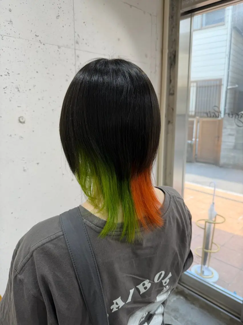 ミディアム カット ヘアカラー レイヤーカット 艶髪🎀HINATAのヘアスタイル