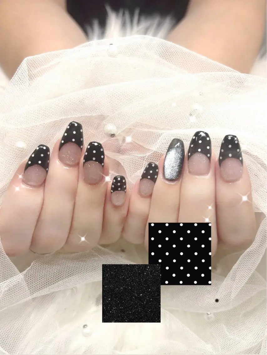ネイル フレンチネイル ガーリー Hal nail 立川mitsukiのネイルデザイン