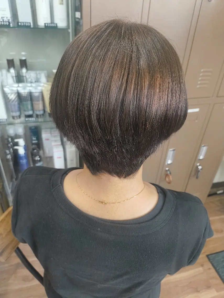 ショート カット ヘアカラー 村松 和歌子のヘアスタイル