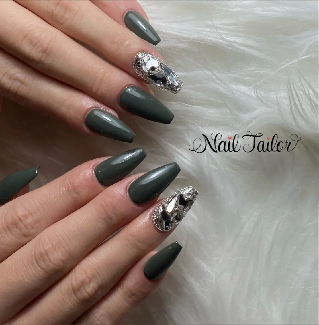 ネイル 長さ出し グラデーション ロングネイル スカルプネイル ハンドネイル NailTailor ネイルテイラーのネイルデザイン