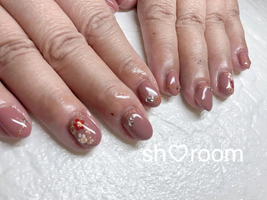 ネイル キラキラネイル Nail salon Ruuのネイルデザイン