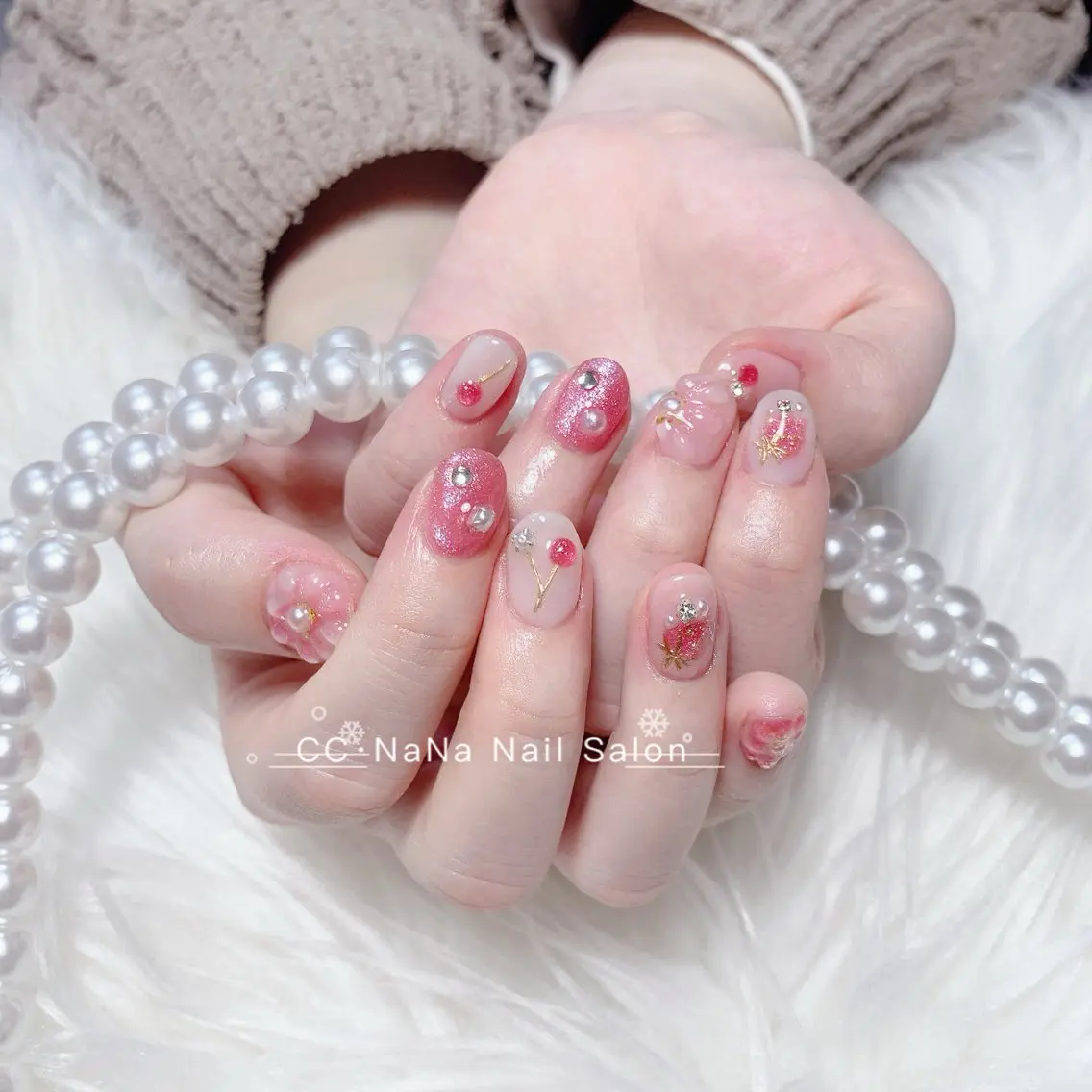 ネイル チークネイル フラッシュネイル ハート キラキラネイル 韓国ネイル ハンドネイル 💎CC・NaNa 韓国風ネイル🌙Cのネイルデザイン