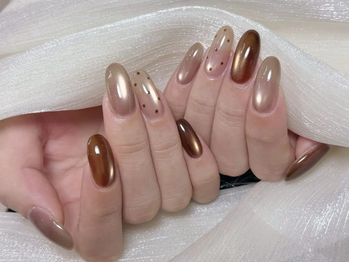 メンズ ネイル メンズ韓国風 オーロラネイル チークネイル 長さ出し フレンチネイル ハンドネイル ハンドケア NEW NAIL 池袋🔥🧲のネイルデザイン
