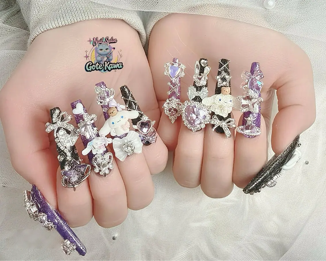 ネイル 持ち込み ハンドネイル ハンドケア Gote Kawa nail salonのネイルデザイン