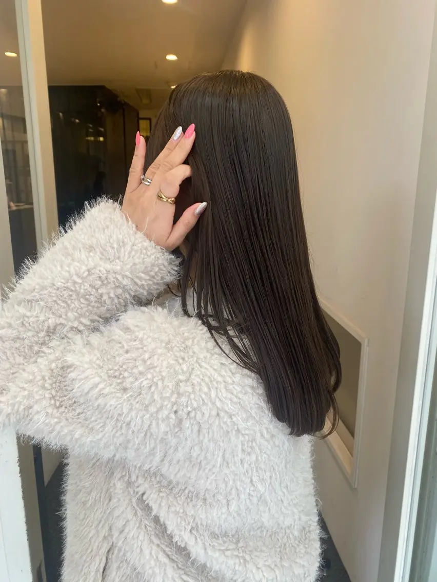 カラー ゆいな/大阪🎀 透明感カラー😳🫧のヘアスタイル