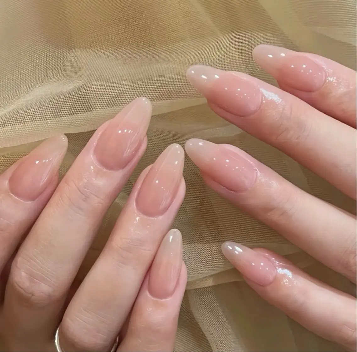 ワンカラー/ ラメーグラデーション／フラッシュの写真