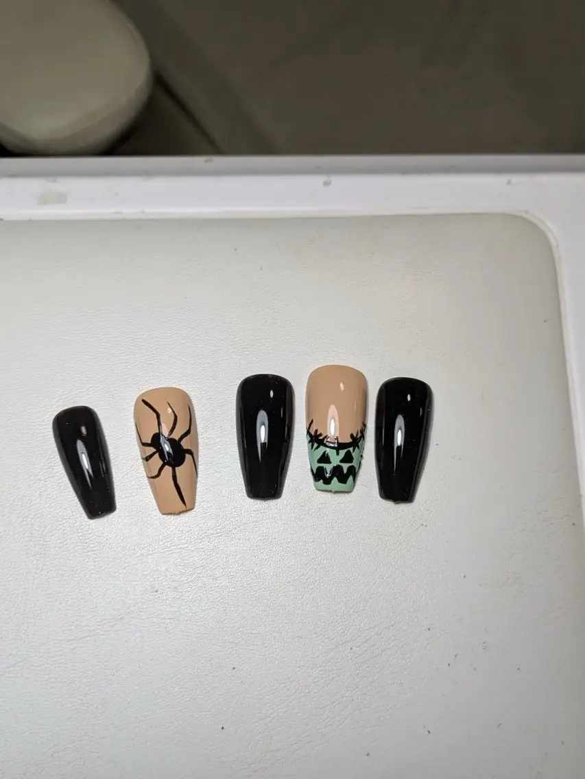 ネイル Queen Nail 柏店 クイーンネイルのネイルデザイン