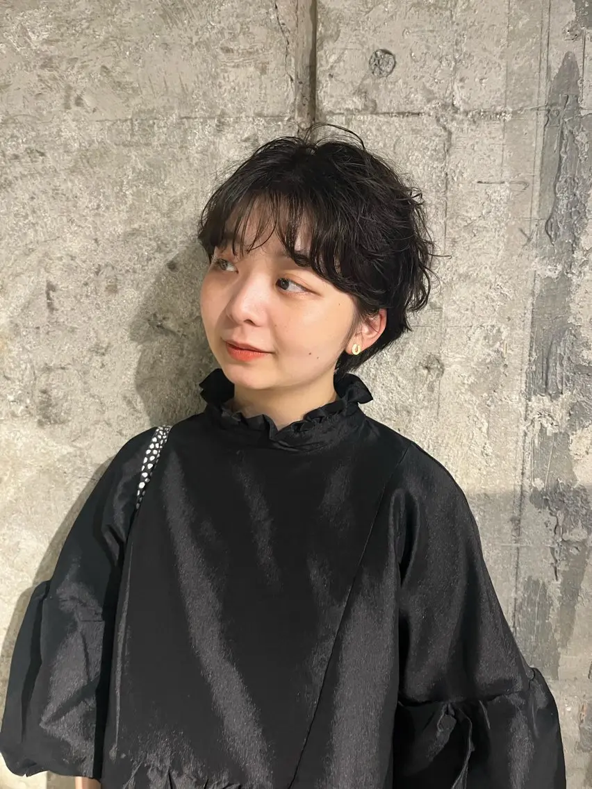 ショート パーマ 門崎未依/レイヤー/ メンズカット🪿🌼のヘアスタイル