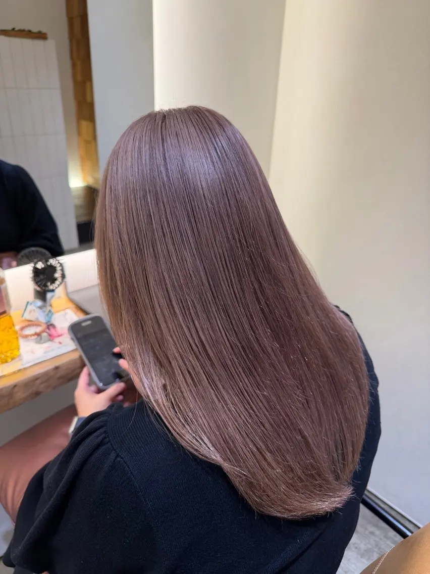 カラー ベージュカラー ヘアカラー 加賀美 幸乃のヘアスタイル