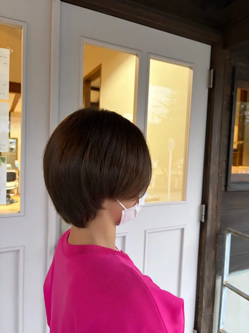 ショート カラー 高橋 七海のヘアスタイル
