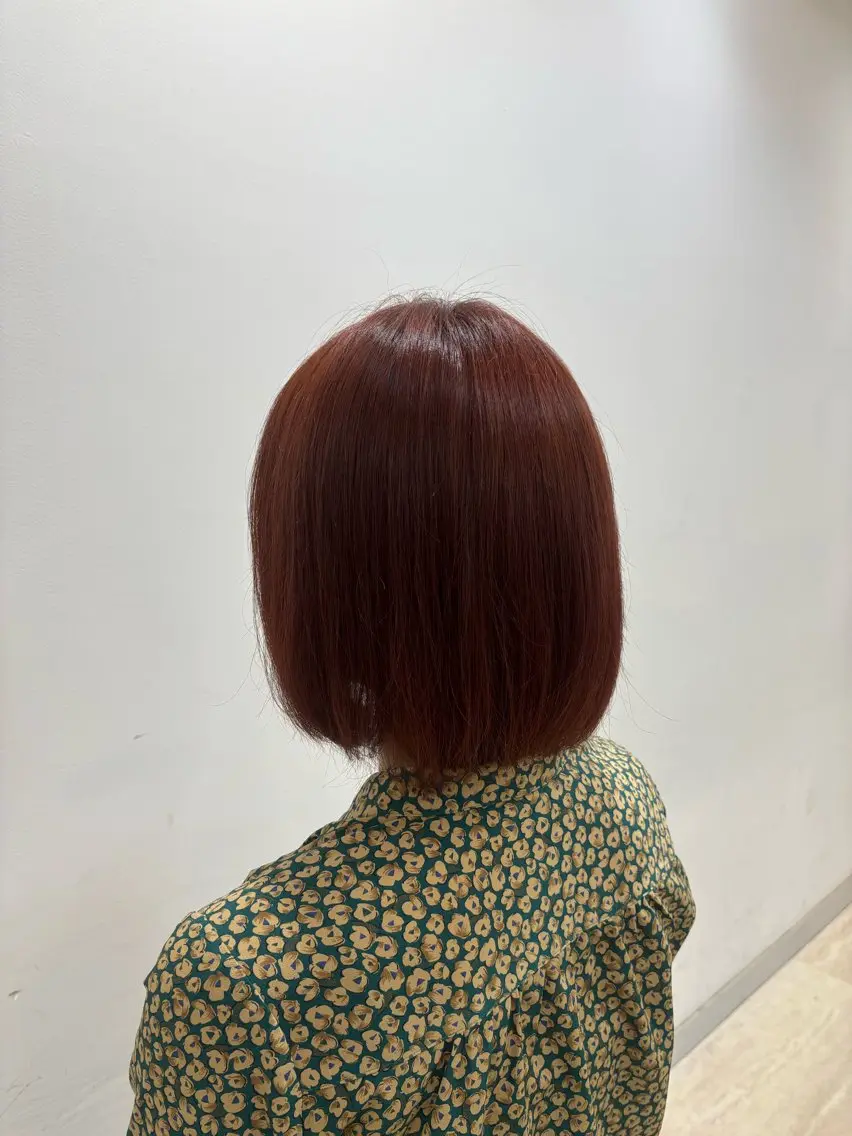 カラー レッドカラー quarter 加藤のヘアスタイル