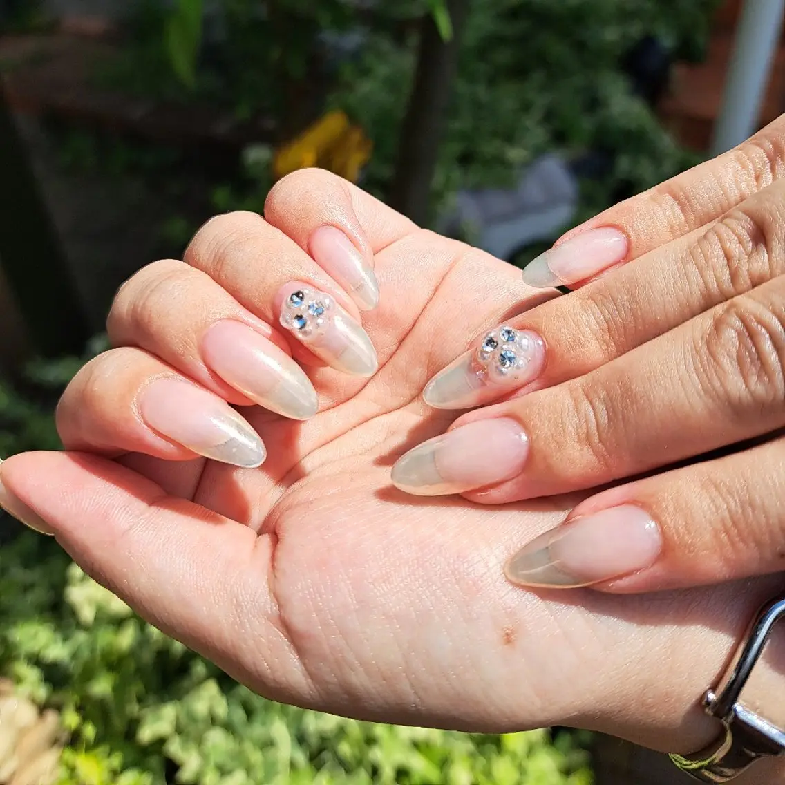 ネイル ミラーネイル HAYASHI  Nのネイルデザイン