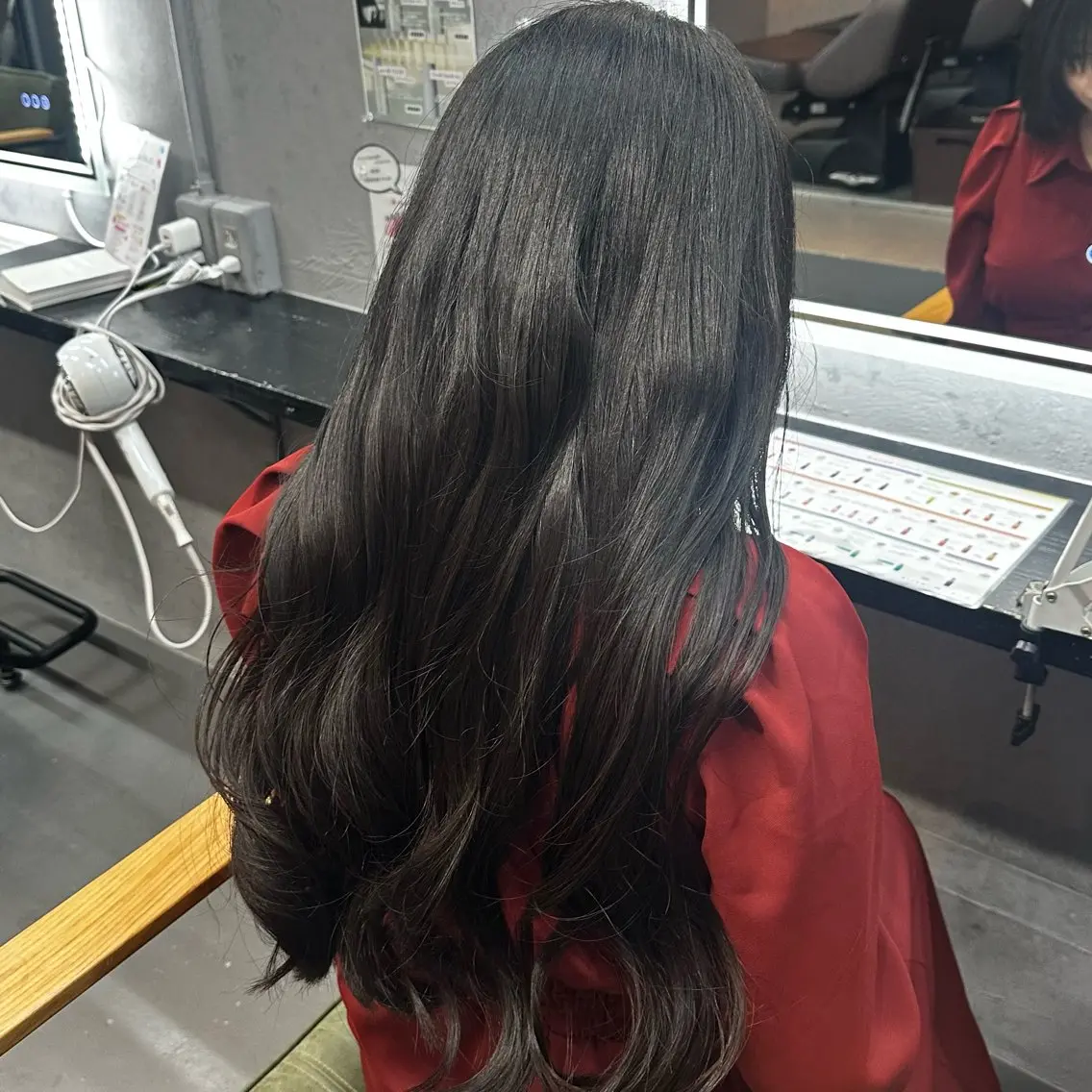 ロング 出崎 風果のヘアスタイル