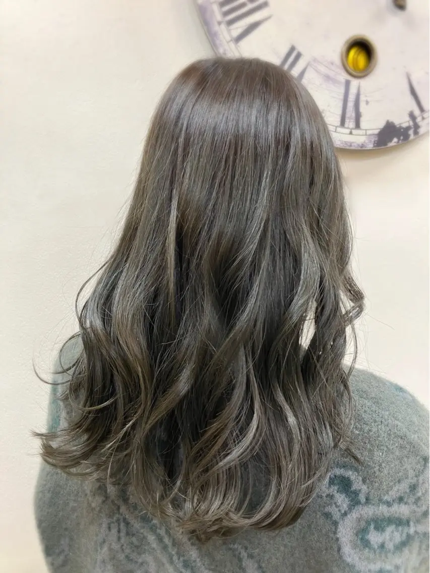 セミロング 似合わせ×透明感 カラー🤍MAOのヘアスタイル