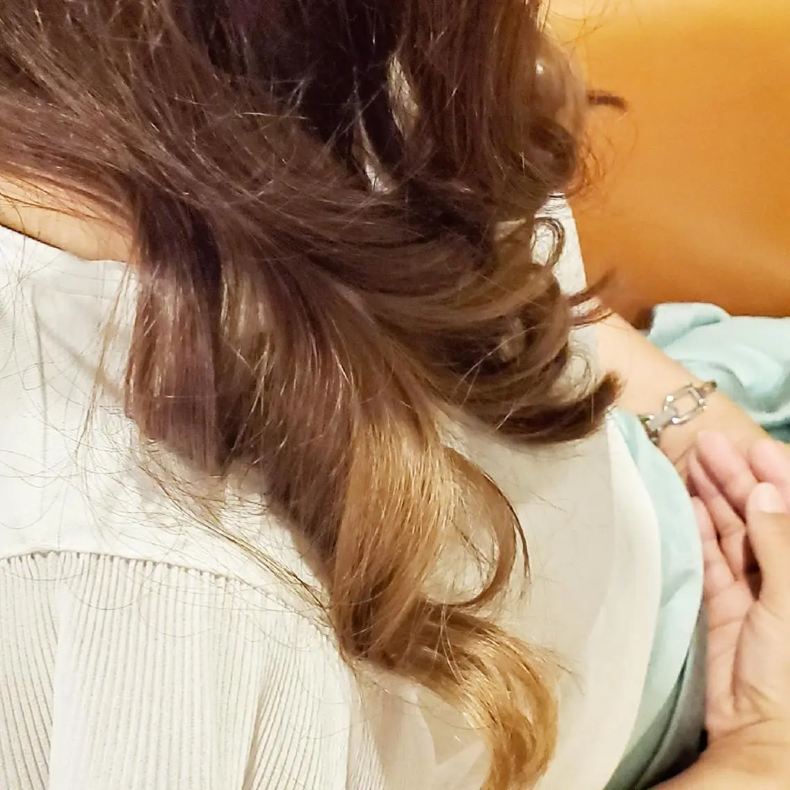 ロング カラー アディクシーカラー ブリーチ イルミナカラー 外国人風カラー トリートメント ヘアカラー spa hair ark 富井直美のヘアスタイル