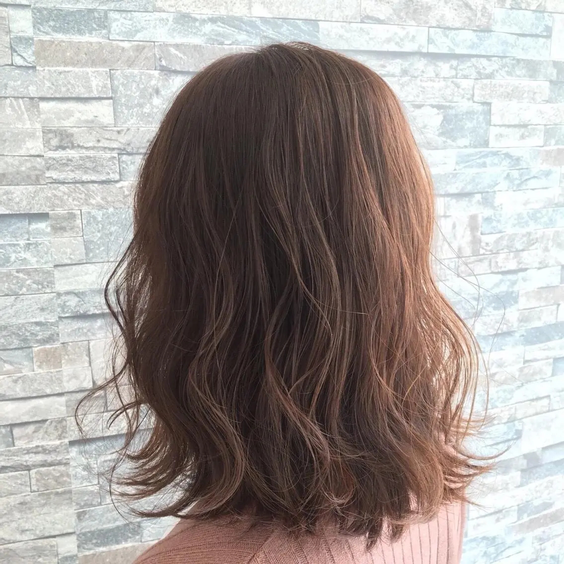 ミディアム カラー ベージュカラー ピンクカラー ピンクベージュ 宍戸 海斗のヘアスタイル