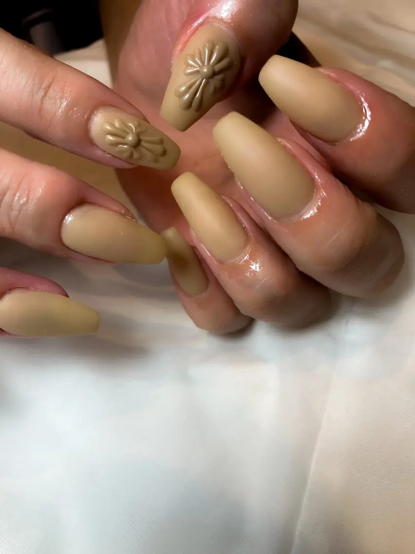 ネイル ハンドネイル PEACE minariのネイルデザイン