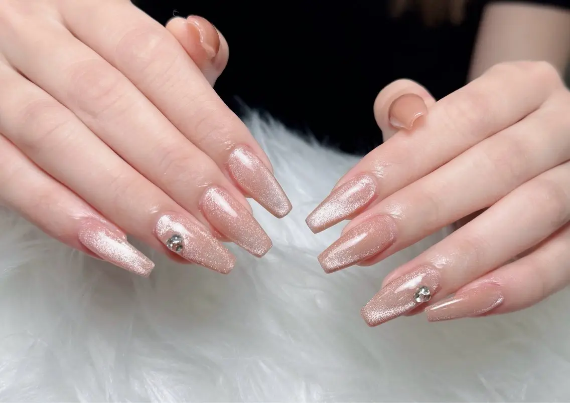 ネイル チークネイル 長さ出し フラッシュネイル フレンチネイル グラデーション ハンドネイル Lenie Nail Salonのネイルデザイン