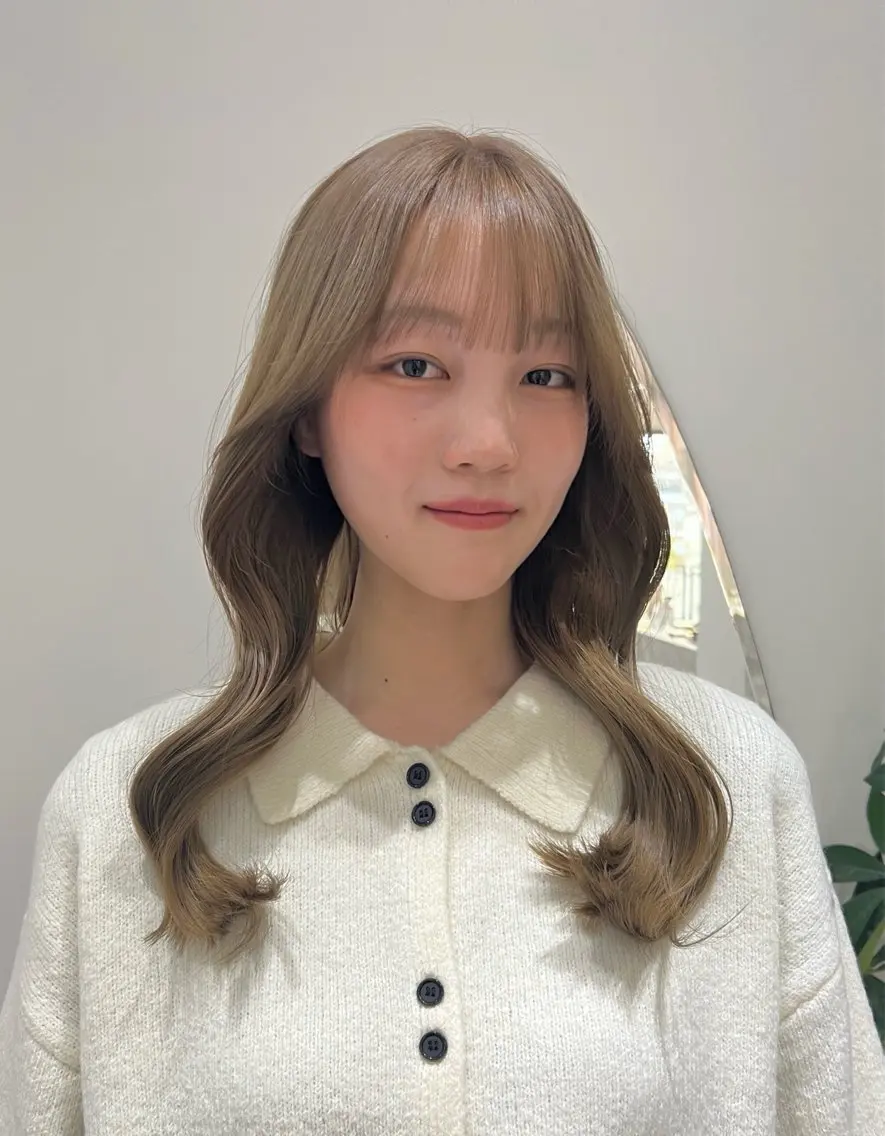 セミロング カット ヘアカラー トリートメント 透明感カラー🍃 レイヤースタイル✨葵のヘアスタイル