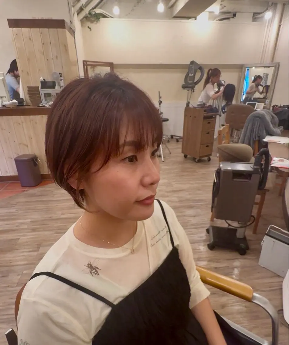 ショート 河本 愛花のヘアスタイル