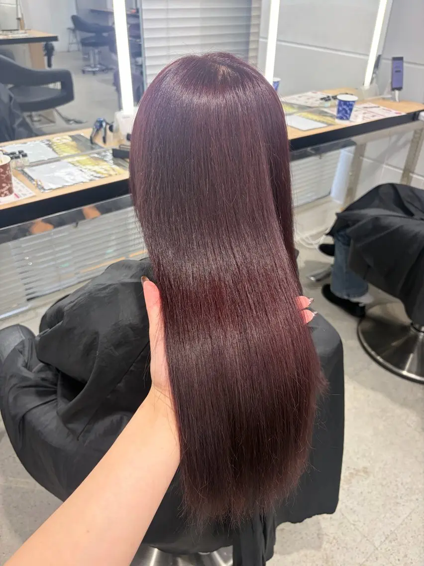 ロング カラー ブリーチ 髪質改善 トリートメント ヘアカラー 💗愛され暖色💗 ピンク/レッド💗のヘアスタイル