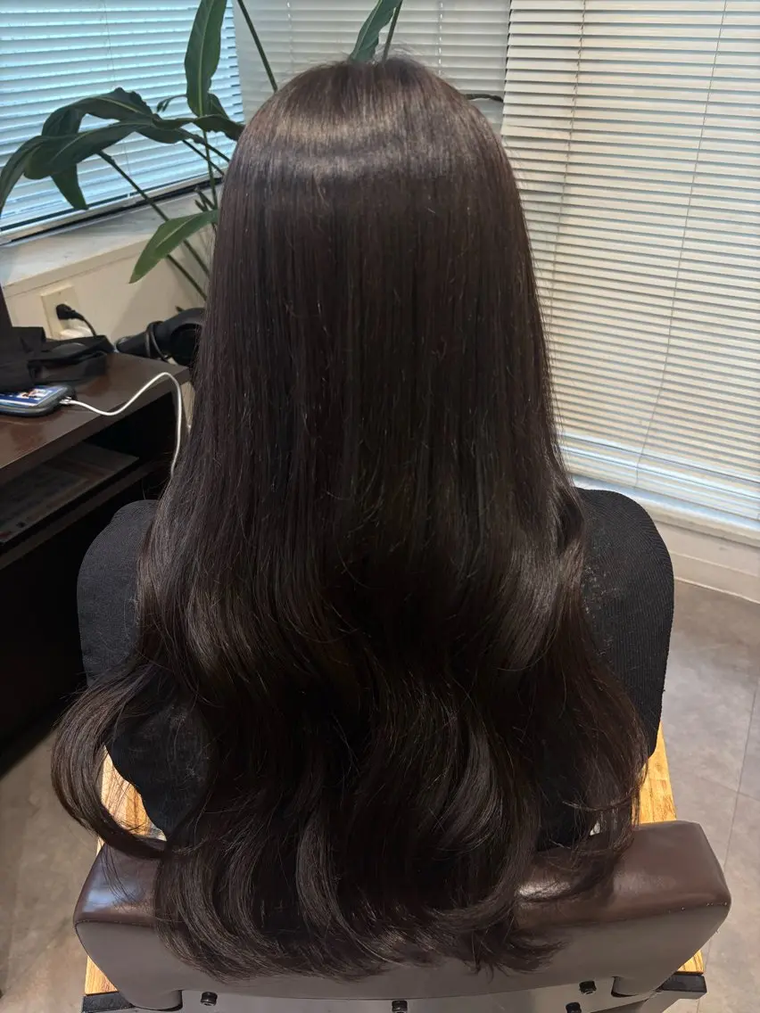 ロング カラー アッシュ ブリーチ 透明感カラー ブリーチなしカラー ヘアカラー yui/表参道 ラベンダーカラーのヘアスタイル