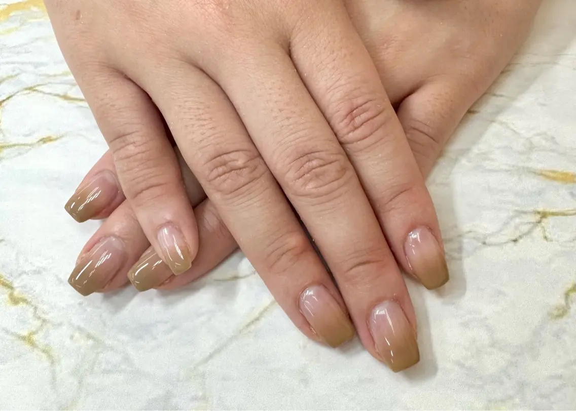 ネイル Luz de Amberのネイルデザイン