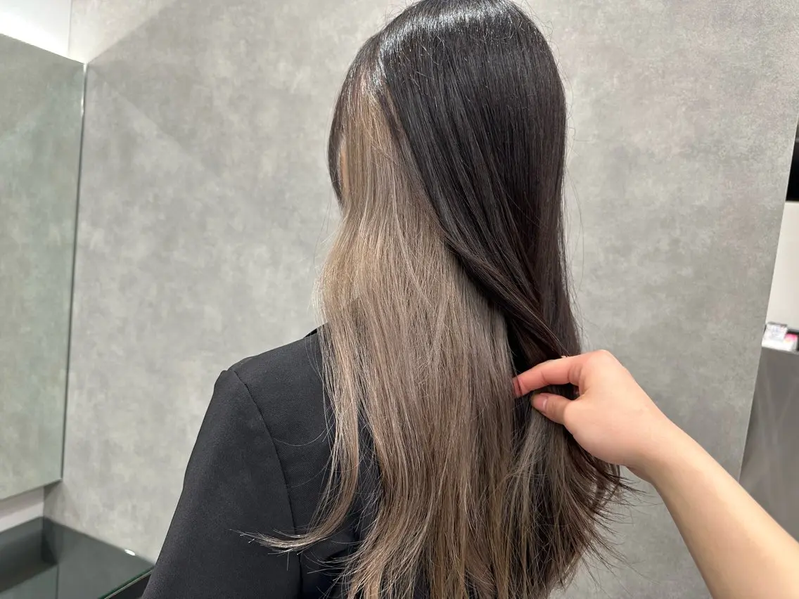 ロング ヘアカラー トリートメント ブリーチカラーボブ sayo🧸🤎のヘアスタイル