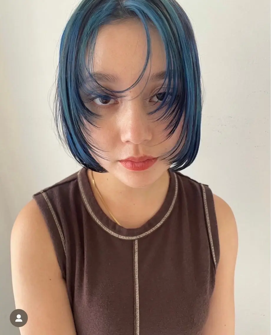 ショート カラー ブリーチ ブルーカラー ダブルカラー レイヤーカット HIBIKI/原宿 ハッシュカット🪄のヘアスタイル