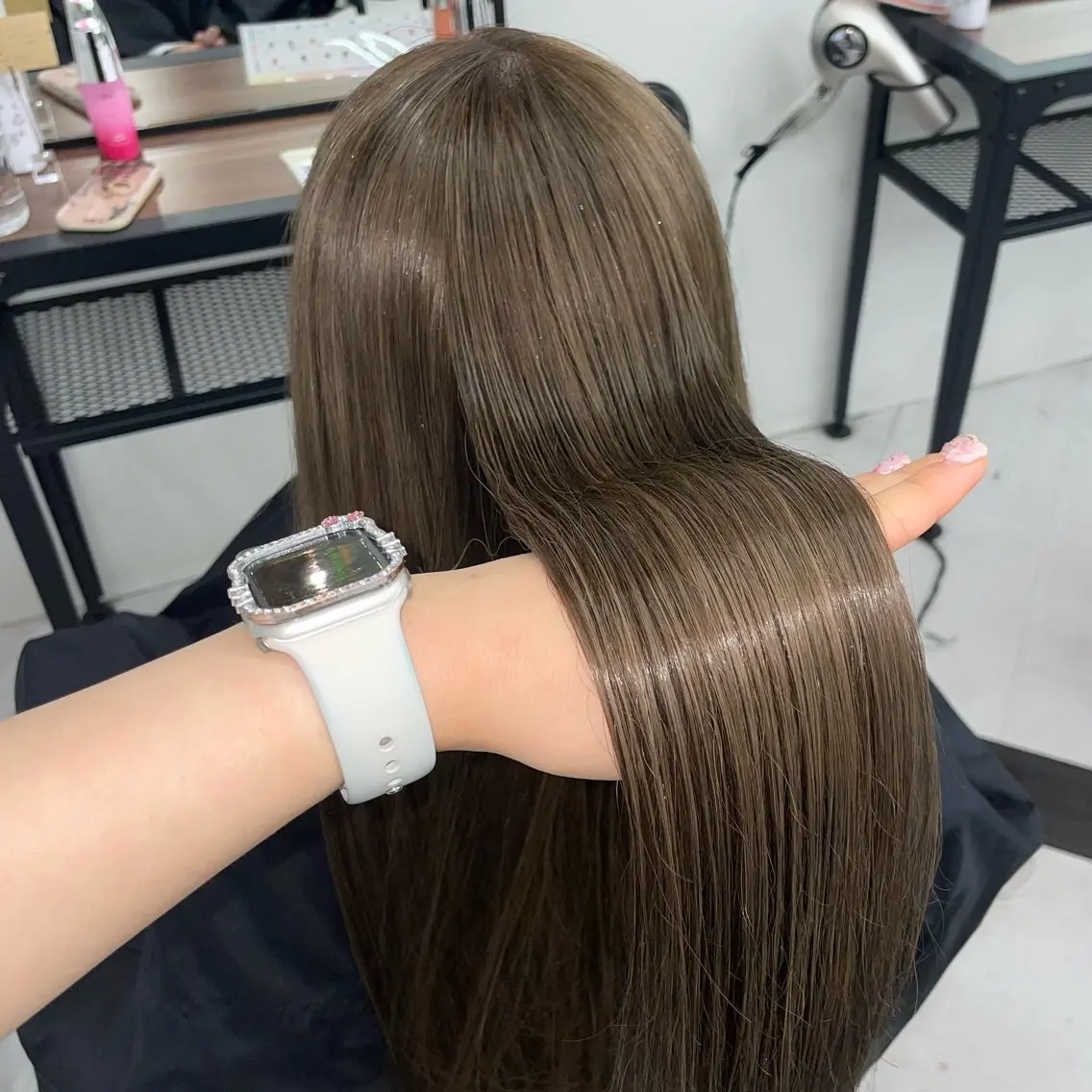 ロング カラー ヘアカラー ななみ𝜗𝜚透明感 /レイヤー/まつパのヘアスタイル