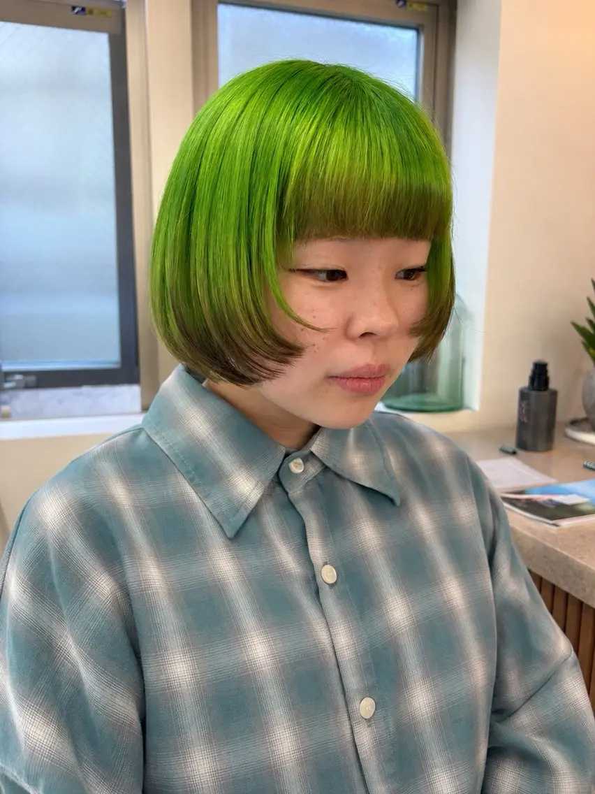 ショート カット ヘアカラー トリートメント 透明感・艶カラー/ 坂田友梨奈のヘアスタイル