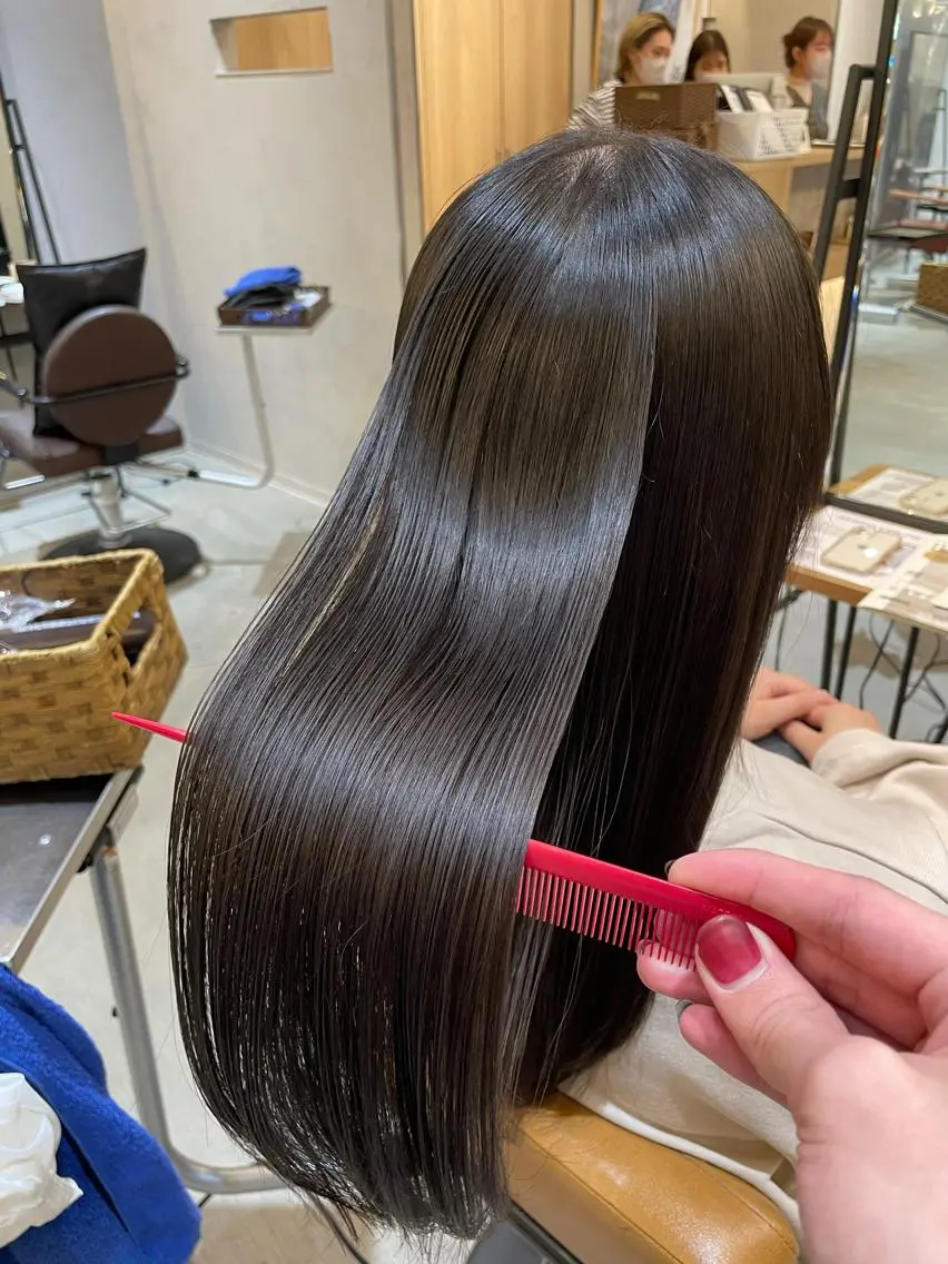 🌹新規様限定 年齢制限なし カット+カラー+保湿トリートメント ロング料なしの写真