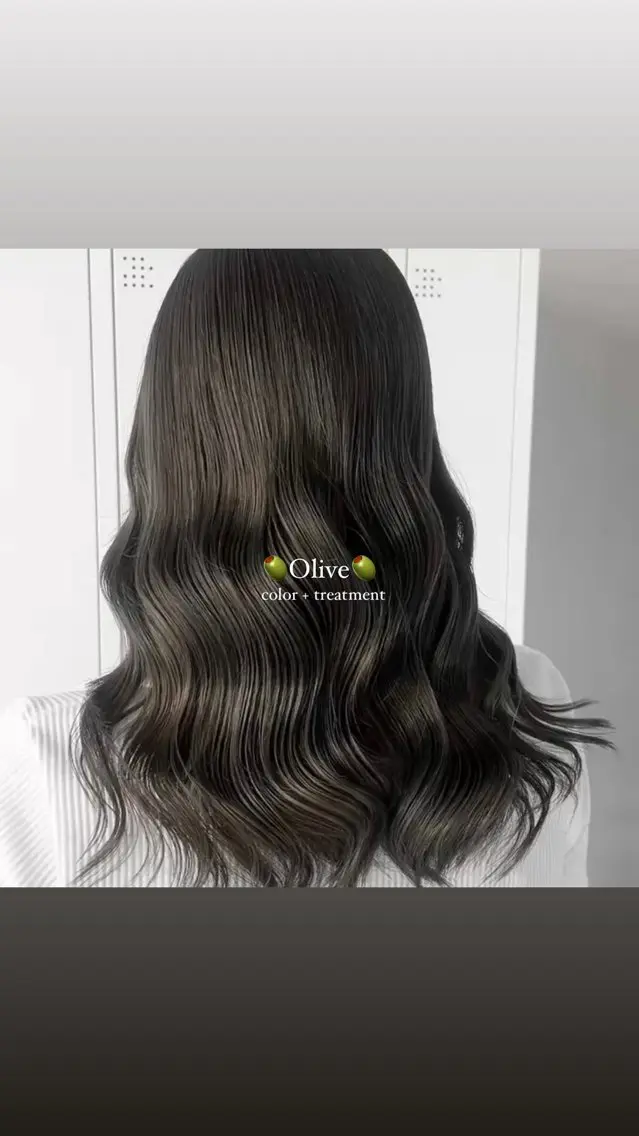 セミロング カラー ヘアアレンジ ヘアカラー トリートメント 🩰‎暖色特化 / 𝐒𝐚𝐤𝐢🤎のヘアスタイル