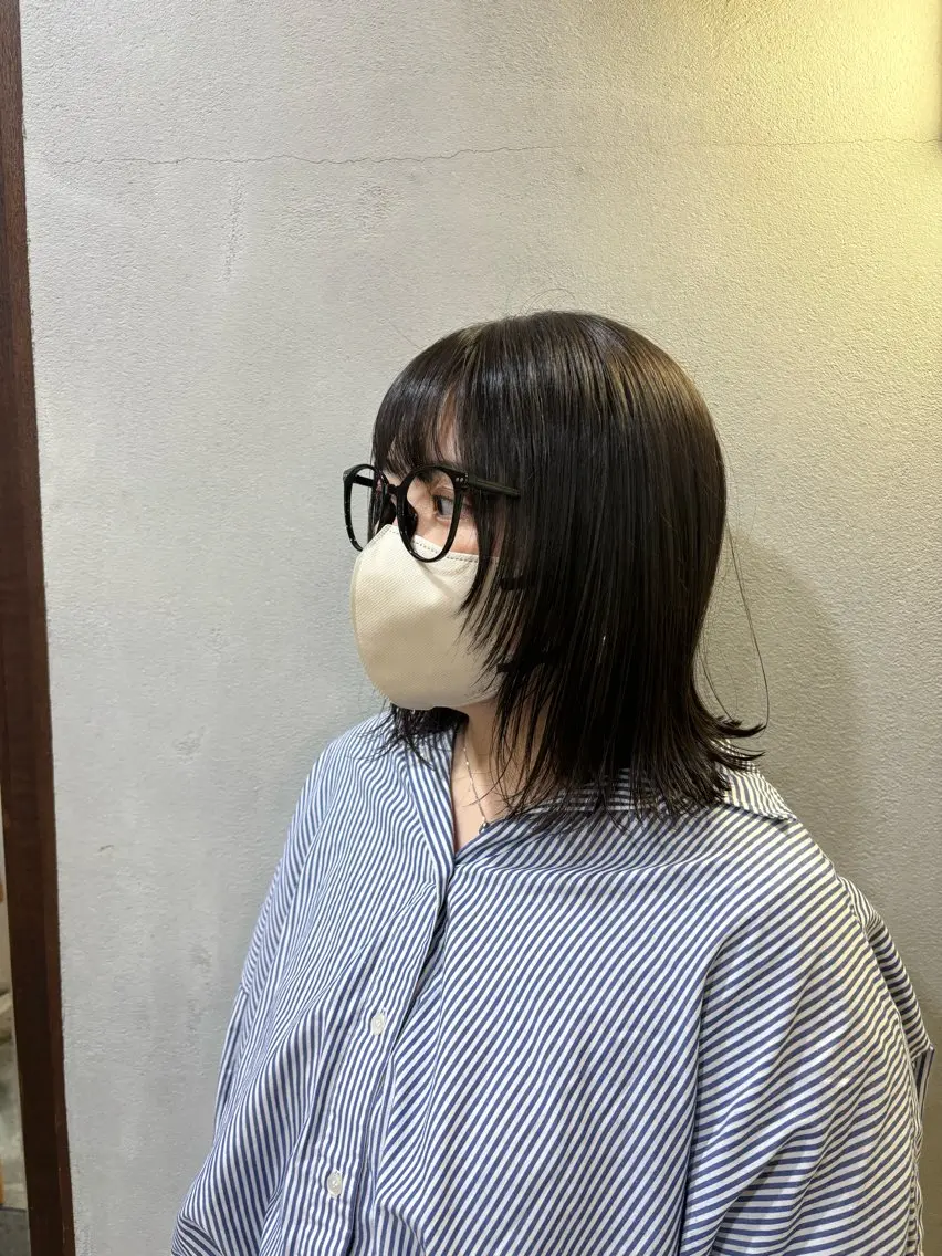 ミディアム mono / Manatoのヘアスタイル