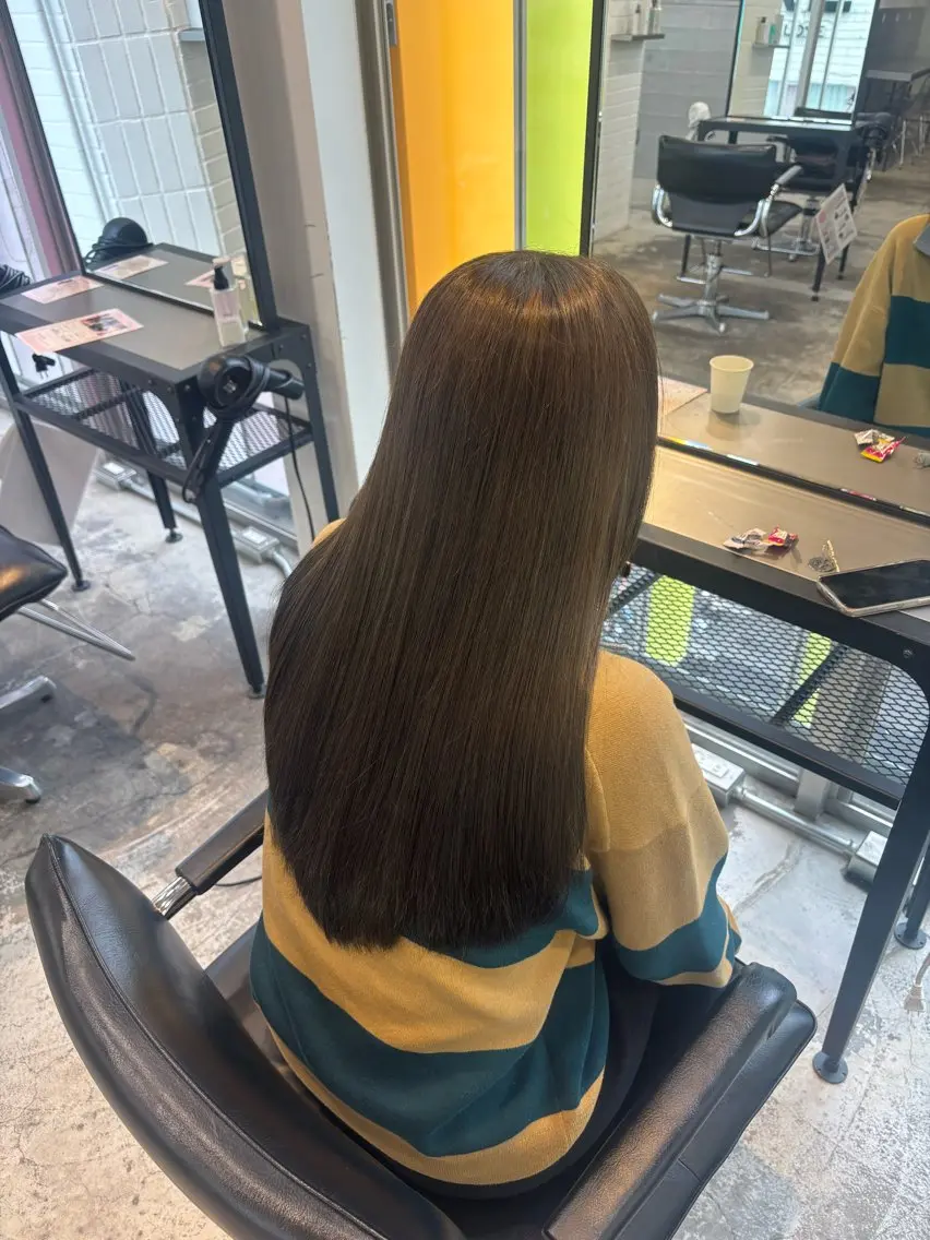 ロング カラー ブラウンカラー オリーブブラウン レイヤー sala 推しカラー職人🎀のヘアスタイル