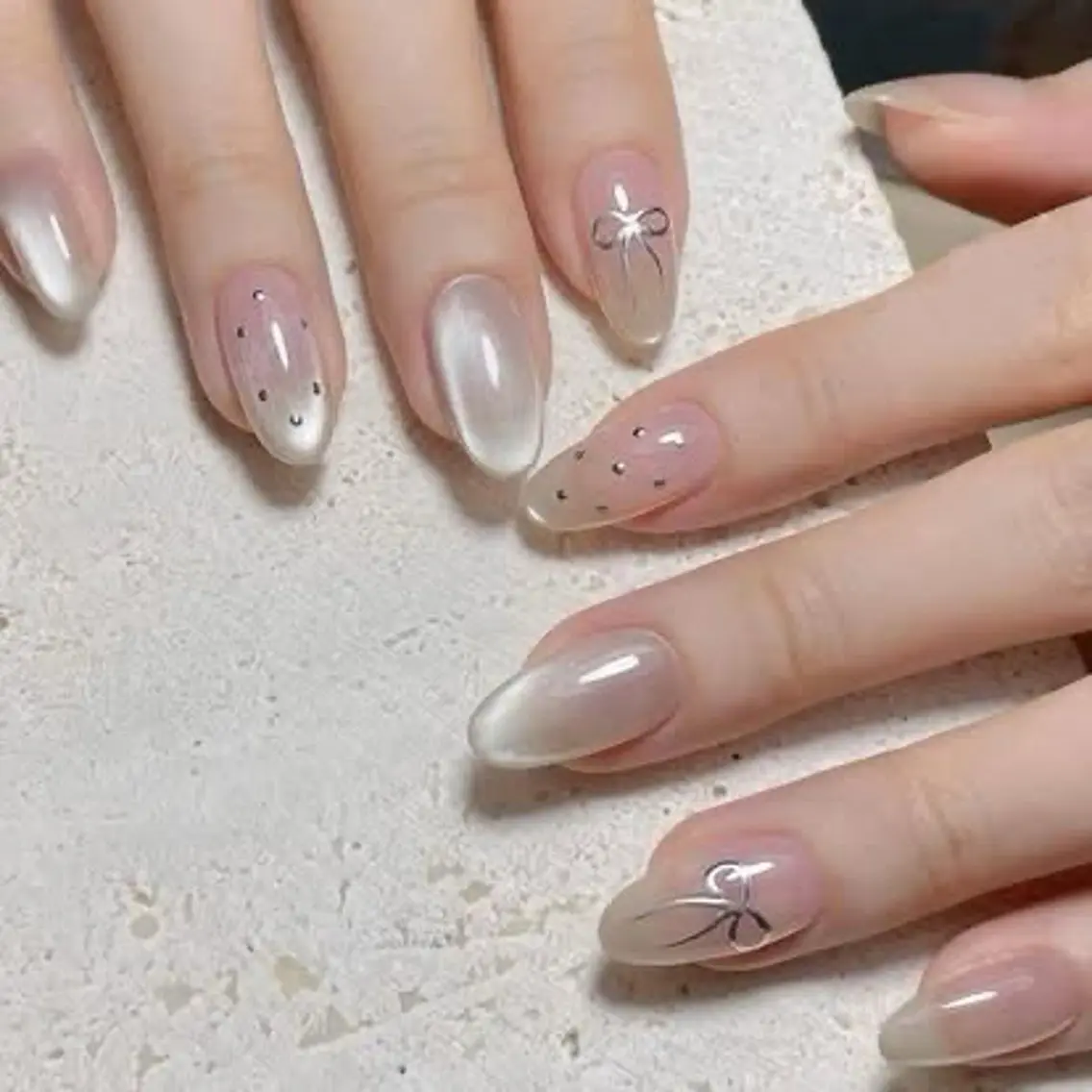 ネイル アートネイル フレンチネイル ジェルネイル グラデーション 韓国ネイル Nail Salon kihi大塚店のネイルデザイン