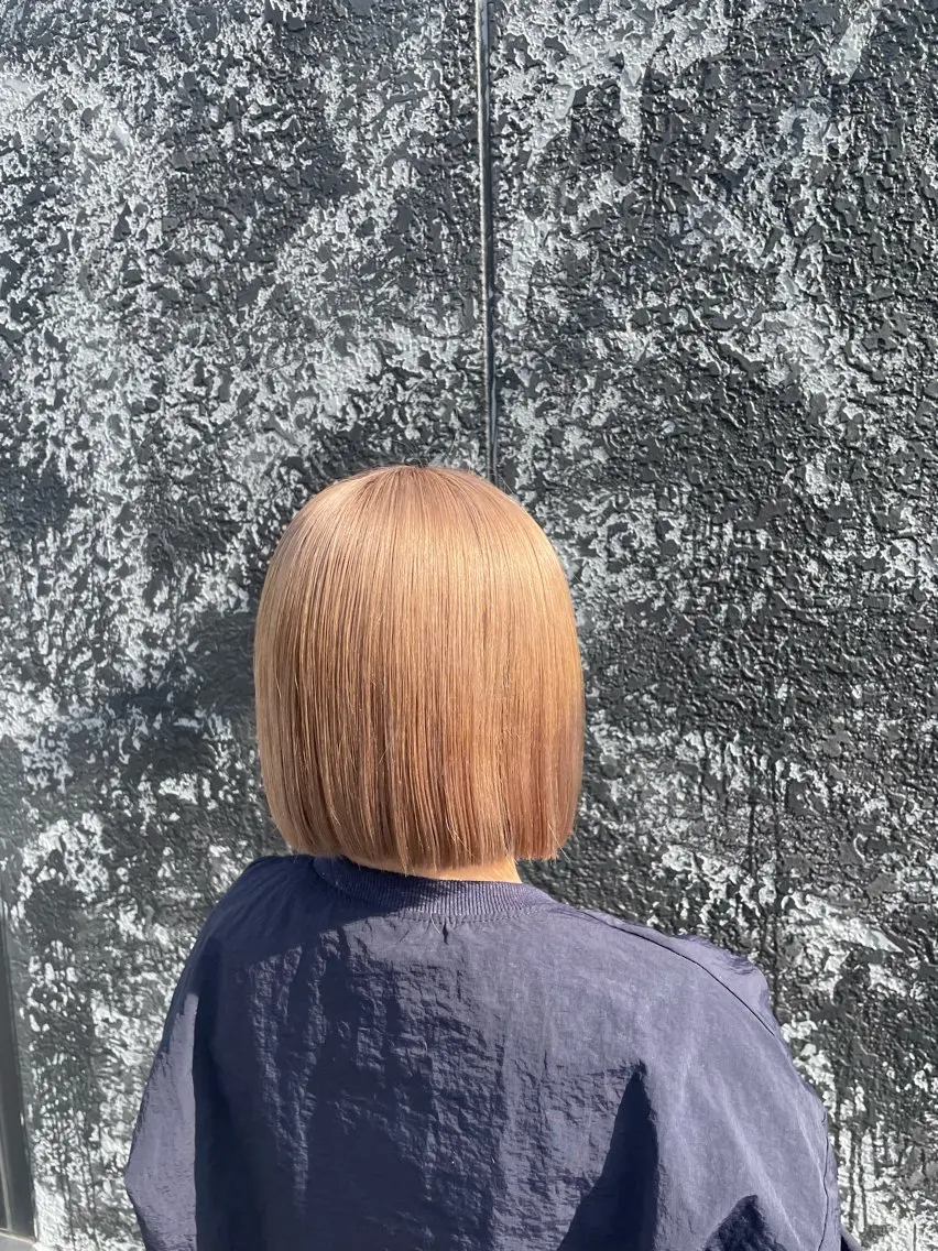 ⭐️2ブリーチオンカラー+カット+トリートメントの写真