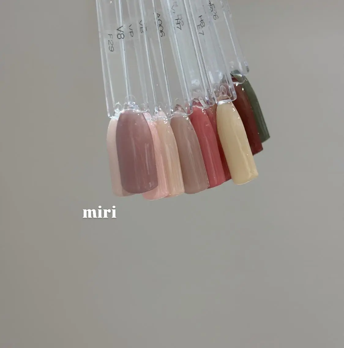 ネイル 新宿代々木/キレイめ ちゅるん/miriのネイルデザイン