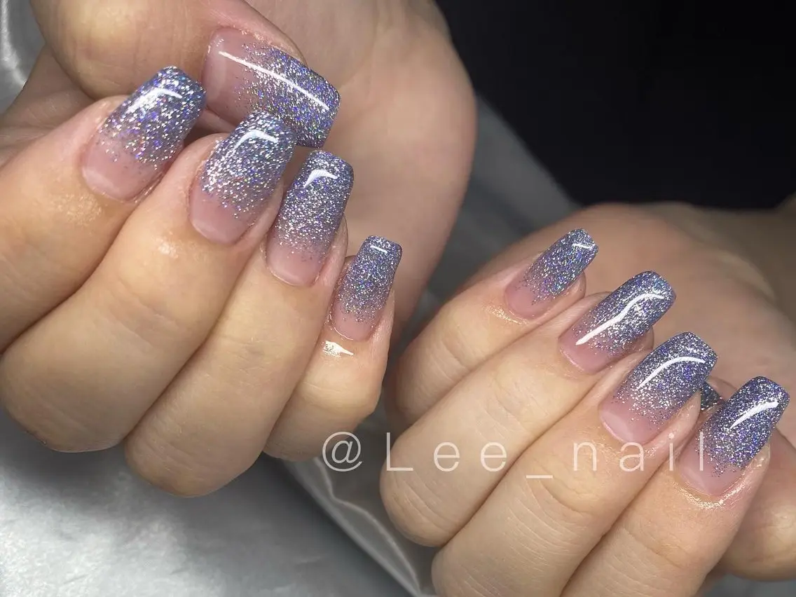ネイル ラメ(グリッター) ラメグラデーション スクエアネイル ハンドネイル Lee_ nailのネイルデザイン