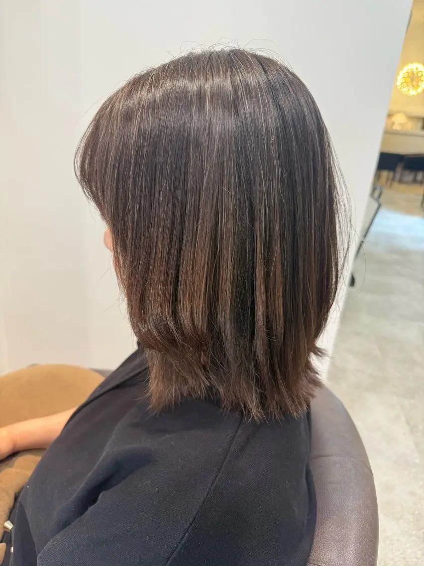 カットモデル募集✂️3センチ以上カットできる方✨カラー・縮毛矯正・パーマも同日施術可能です！の写真