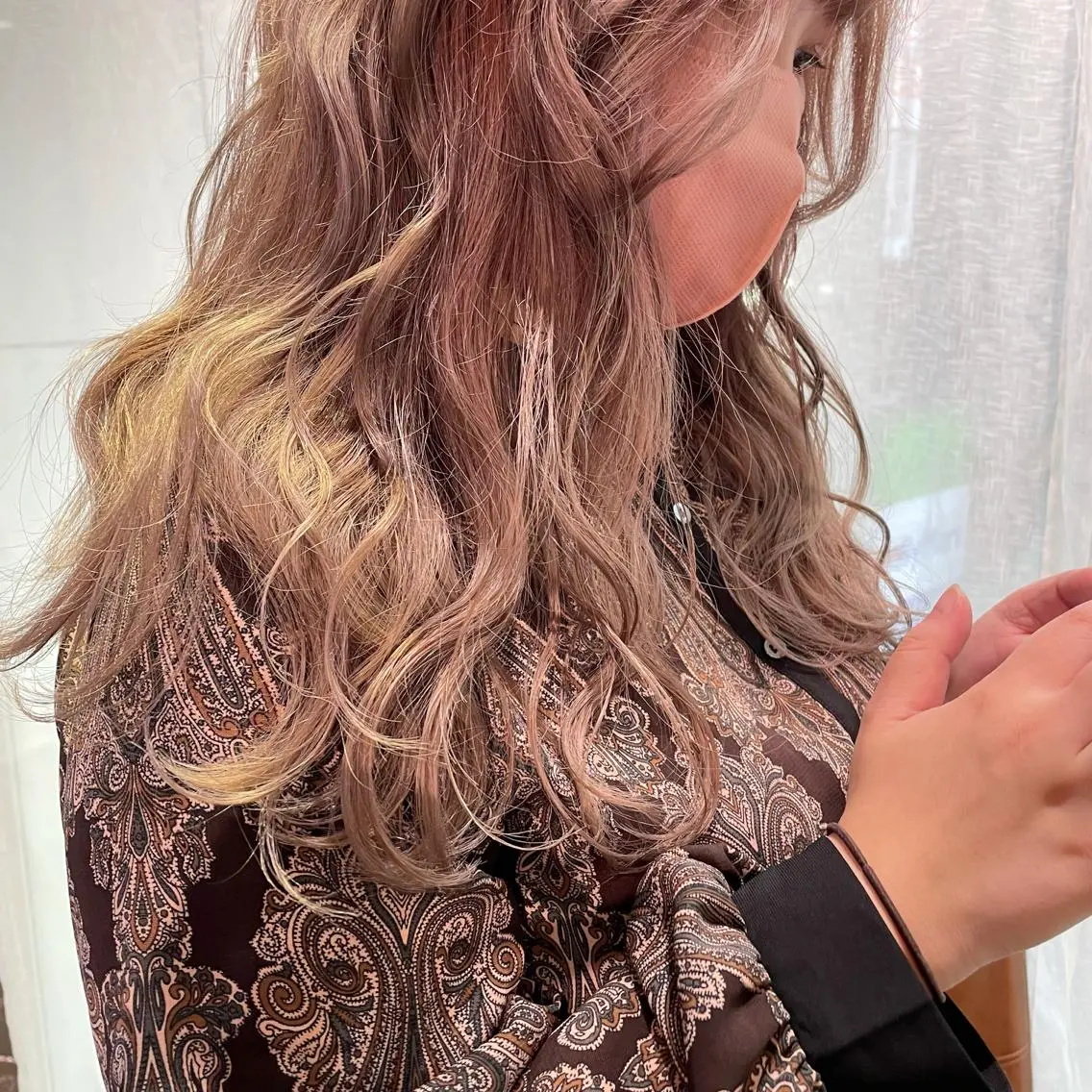 ロング カラー ヘアセット aya/小顔レイヤー /柔らかカラーのヘアスタイル