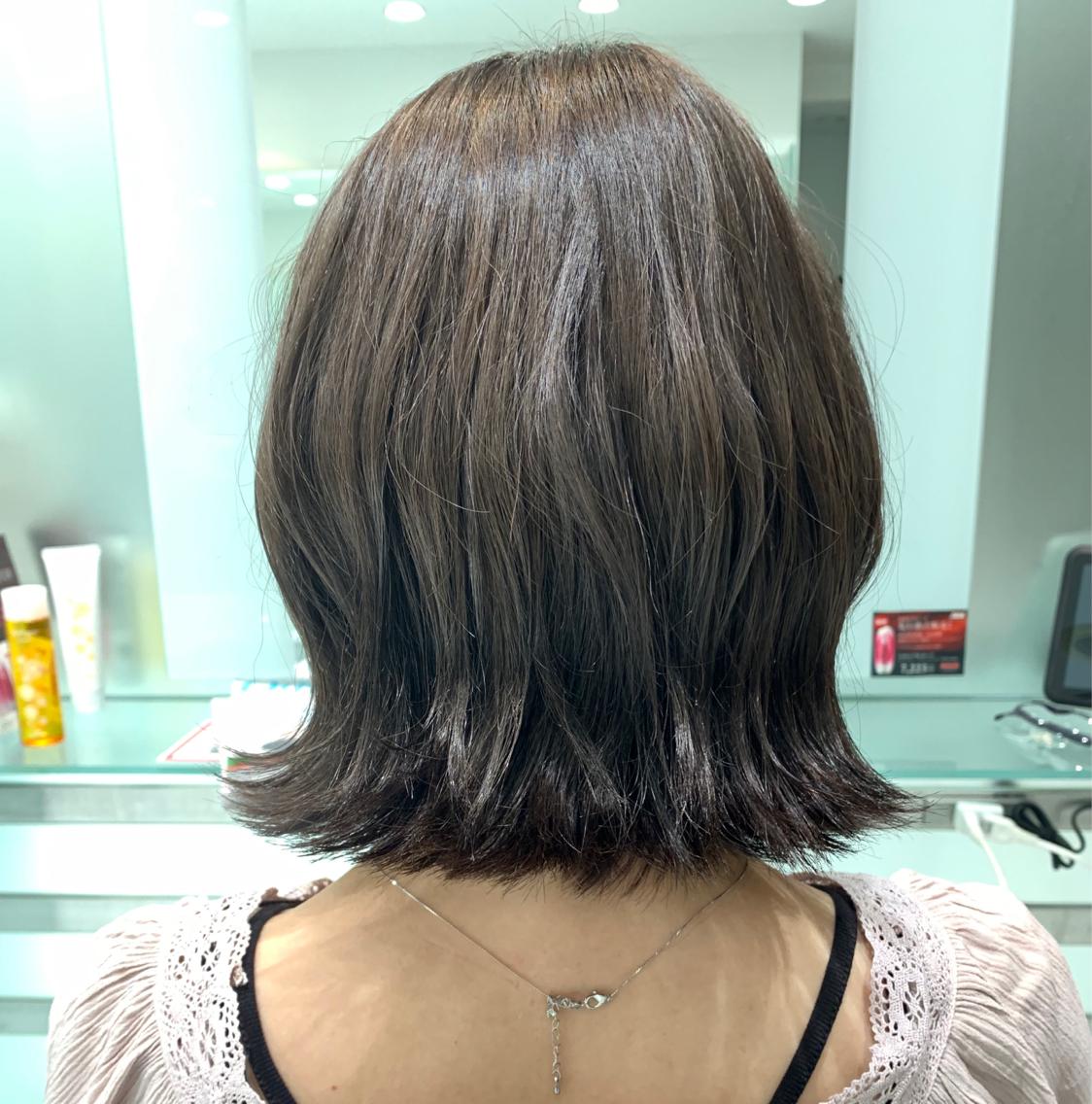 ショート カラー アッシュ カット ヘアカラー 神頭 彩のヘアスタイル